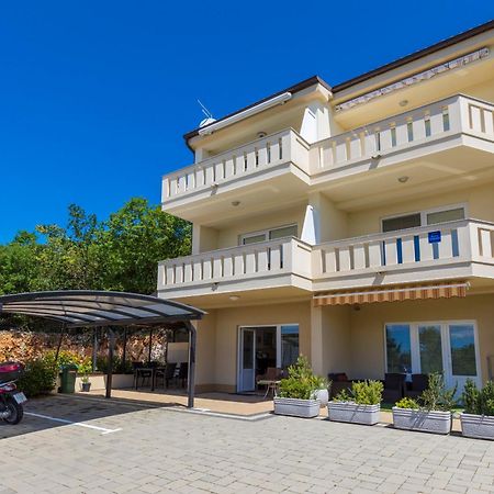 Pupic Apartment Dramalj Exterior photo